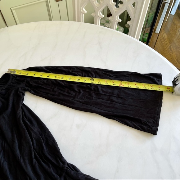 *SOLD* Chaser Cold Shoulder Cami Romper Black Sz L - Picture 11 of 11